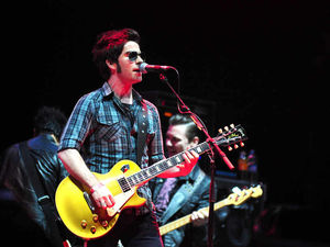 Supporting image for story: Stereophonics tickets on Ebay after Civic Hall rush