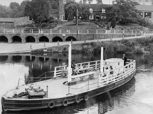 Supporting image for story: 'Fixing leadership and putting the nation first' - your views, plus a picture throwback: a trip on the Arley Ferry