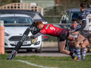 Supporting image for story: Ludlow plan to spoil title party for champions-elect