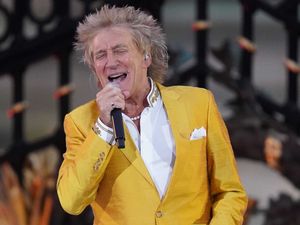 Supporting image for story: Sir Rod Stewart to dedicate anti-war song to Ukraine during upcoming tour