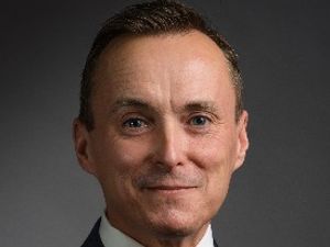 Supporting image for story: Inquiry chairman re-iterates witness call