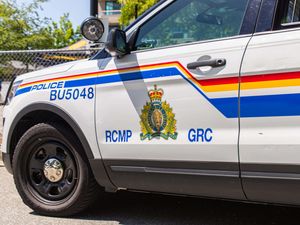 Supporting image for story: Ten dead including suspect in shootings at Canadian school and home