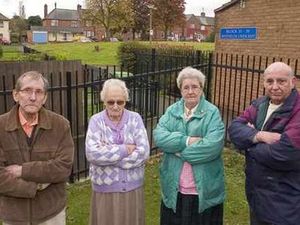 Supporting image for story: Smethwick crime spot may be gated off