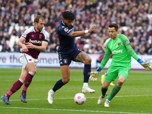 Supporting image for story: Tyrone Mings: Honour to play for under new Aston Villa captain John McGinn
