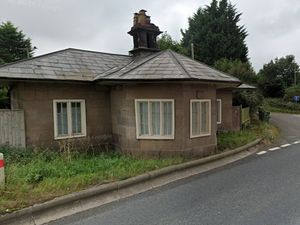Supporting image for story: 5G phone mast plans close to historic 'Round House' withdrawn after objections 