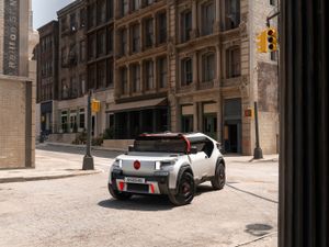 Supporting image for story: Citroen’s Oli concept gives a glimpse of firm’s electric future