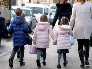 Supporting image for story: Schools ‘can be safe’ from next week – expert