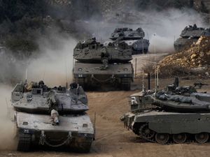 Supporting image for story: Israeli military orders evacuation of several Lebanese communities near border