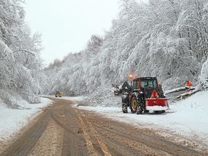 Supporting image for story: Shropshire Council told to explain its weather plan after snow disruption complaints 