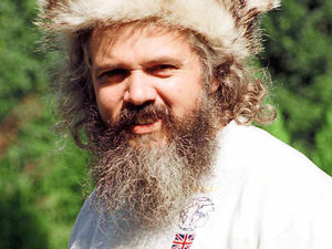 Supporting image for story: Shropshire transplant patient in appeal for people to join organ donor register