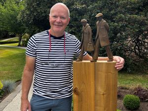 Supporting image for story: Compton Care unveils striking new sculpture by acclaimed local artist Simon Conolly