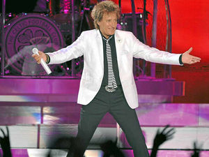 Supporting image for story: Review: Rod Stewart, Live the Life Tour LG Arena, Birmingham