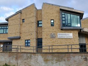 Supporting image for story: Man beaten unconscious by group who believed he had stolen plastic egg filled with cocaine, court hears