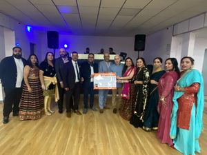 Supporting image for story: Diwali event brings 'taste of India' to Telford