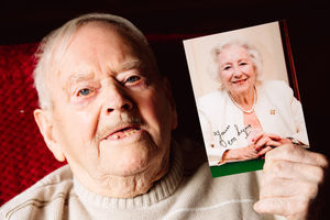 Fred has been sent an up-to-date signed photograph of Vera Lynn 

