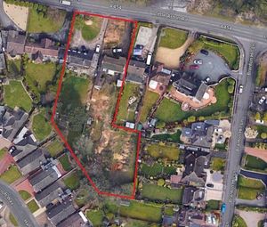 The application site relates to nos.25 and 27 Little Aston Road, both of which would be demolished to facilitate development. Photo: Vista planning