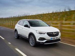 Supporting image for story: First Drive: Can an electrified boost help the Vauxhall Grandland X leapfrog rivals?