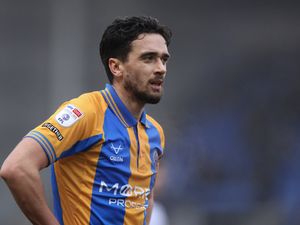 Supporting image for story: Gareth Ainsworth speaks glowingly about flourishing Shrewsbury Town midfielder