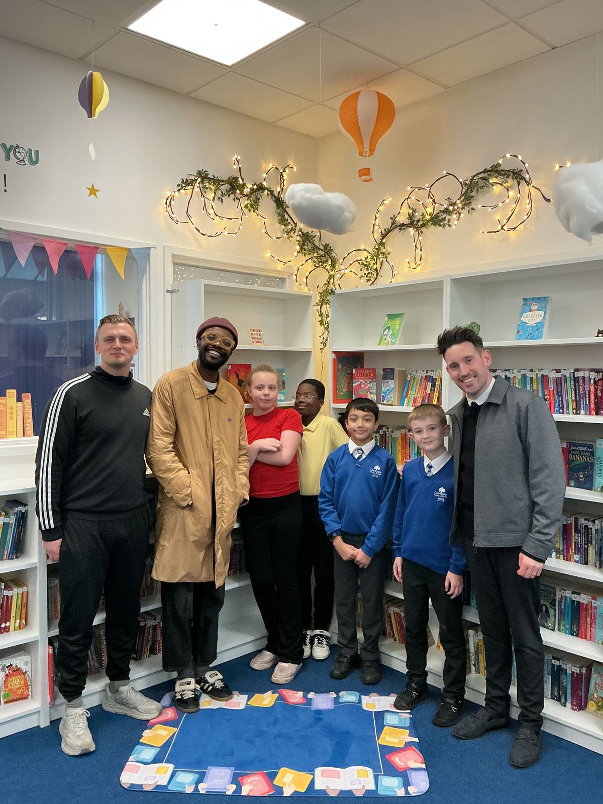 Celebrated actor returns to his Wolverhampton primary school to open library