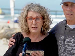 Supporting image for story: Mother of Australian surfers killed in Mexico gives moving tribute to sons