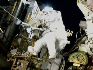 Supporting image for story: Nasa’s stuck astronaut steps out on spacewalk after seven months in orbit