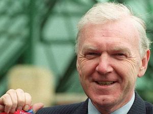 Supporting image for story: Tributes paid to 'no nonsense' West Midlands MEP Philip Bradbourn