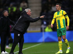 Supporting image for story: West Brom boss Steve Bruce defends himself over row with angry fan