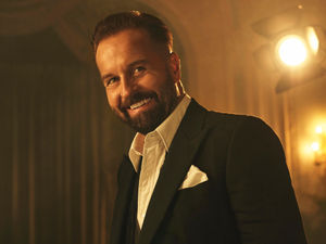 Supporting image for story: Interview: Alfie Boe on song to keep Christmas spirit alive