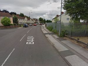 Supporting image for story: Teenager injured in stabbing near Willenhall park