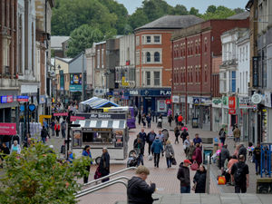 Supporting image for story: Man who drank alcohol and urinated in public is banned from Walsall town centre