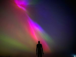 Supporting image for story: Northern Lights to be visible again soon, space forecasters say
