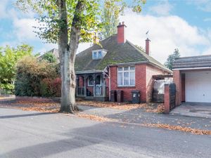 Supporting image for story: See homes in Wolverhampton worth from £100,000 up to £1million on the market