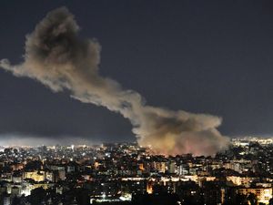 Supporting image for story: US Embassy attacked in Riyadh as Trump prepared for longer conflict