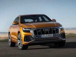 Supporting image for story: First drive: The Audi Q8 stands out from the crowd