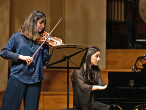 Supporting image for story: Top musicians performing at historic venue