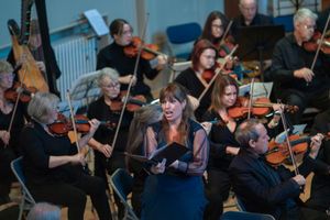 Elinor Rolfe Johnson singing with Shrewsbury Symphony Orchestra