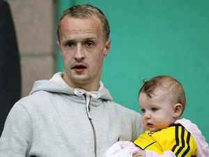 Supporting image for story: Leigh Griffiths eyes the No 9 shirt at Wolves