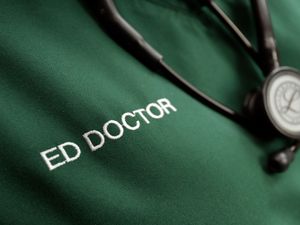 Supporting image for story: Children seeking A&E care are being let down, top doctor warns