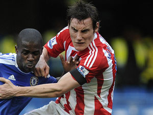 Supporting image for story: Shrewsbury Town appoint former Stoke City and Sunderland midfielder Dean Whitehead as first-team coach