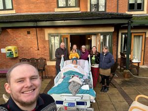 Supporting image for story: Family thanks hospice for care given to mother in final days