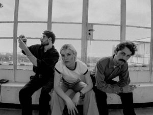 Supporting image for story: Projector bring experimental noise to The Sunflower Lounge