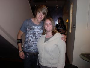 Supporting image for story: 'I was devastated when Liam Payne died and would like to see a fitting memorial in Wolverhampton' - Fan and photographer who knew him personally