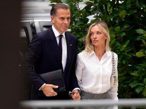 Supporting image for story: Hunter Biden seeks court dismissal after Trump case dumped