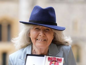 Supporting image for story: Dame Jilly Cooper suffered fatal head injury after fall at home, inquest told