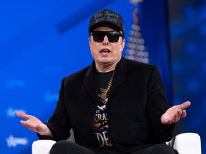 Supporting image for story: Technical staff resign rather than help Musk make government cuts