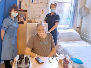 Supporting image for story: WATCH: Covid-19 patient returns home after nearly three months at Walsall hospital