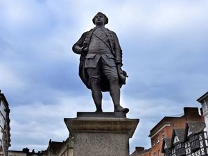 Supporting image for story: 'Interpretation board' to be created as Shrewsbury's controversial Clive of India statue to stay