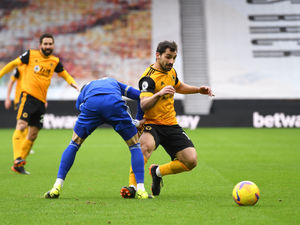 Supporting image for story: Wolves 0 Leicester 0 - Player ratings