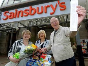 Supporting image for story: Customer amazes staff at closing-down supermarket with receipt from day it opened - 26 years ago