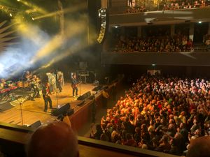 Supporting image for story: Triumphant return for Levellers and Ned's Atomic Dustbin at Wolverhampton's Civic